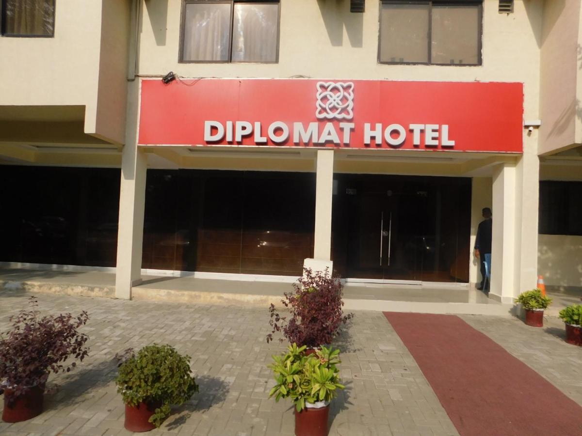 Hotel Diplomat Islamabad Exterior foto