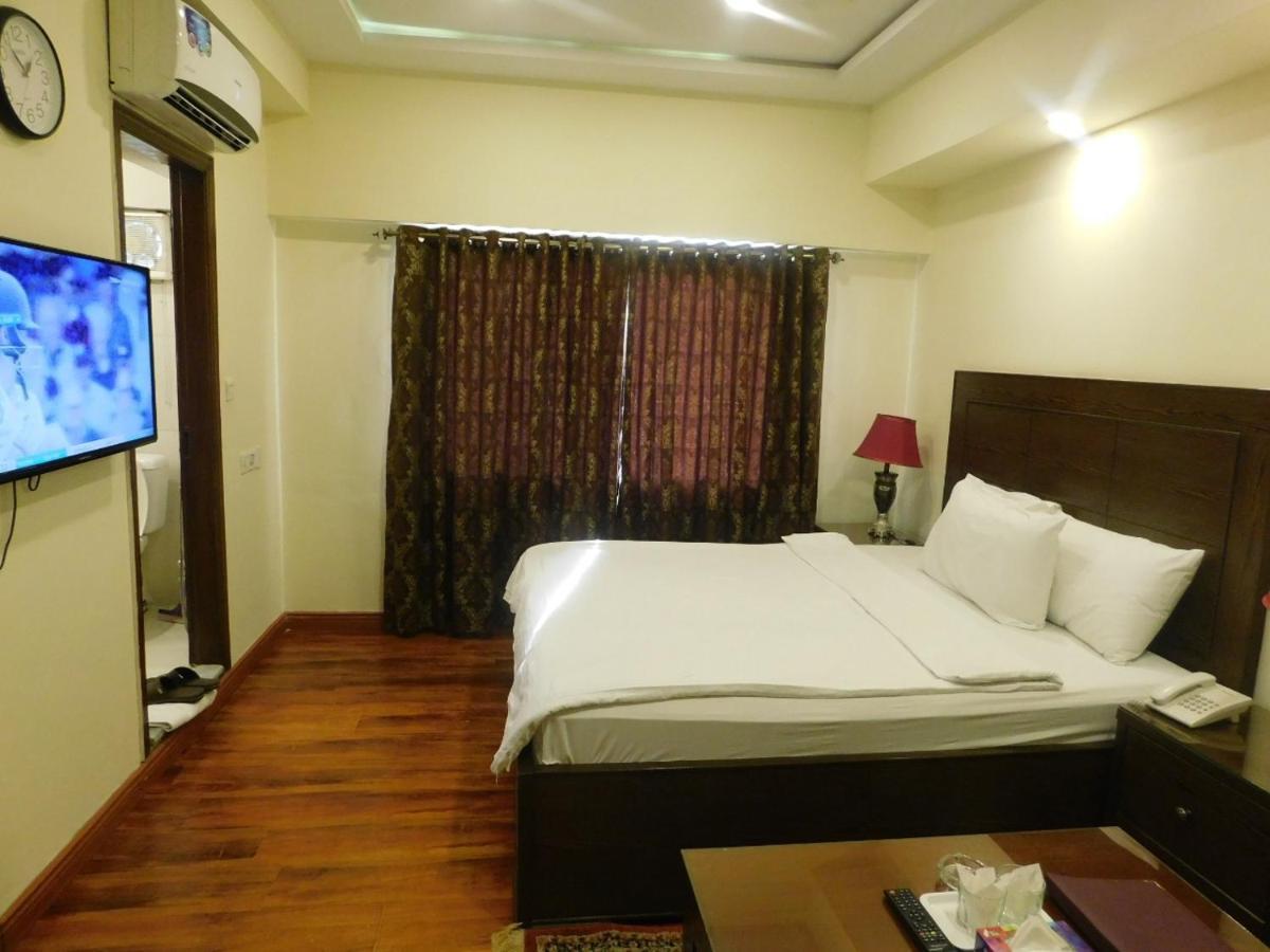 Hotel Diplomat Islamabad Exterior foto