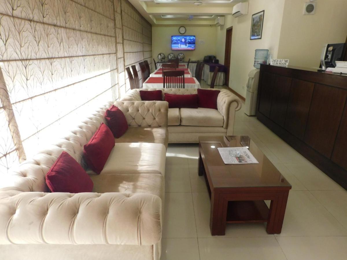 Hotel Diplomat Islamabad Exterior foto
